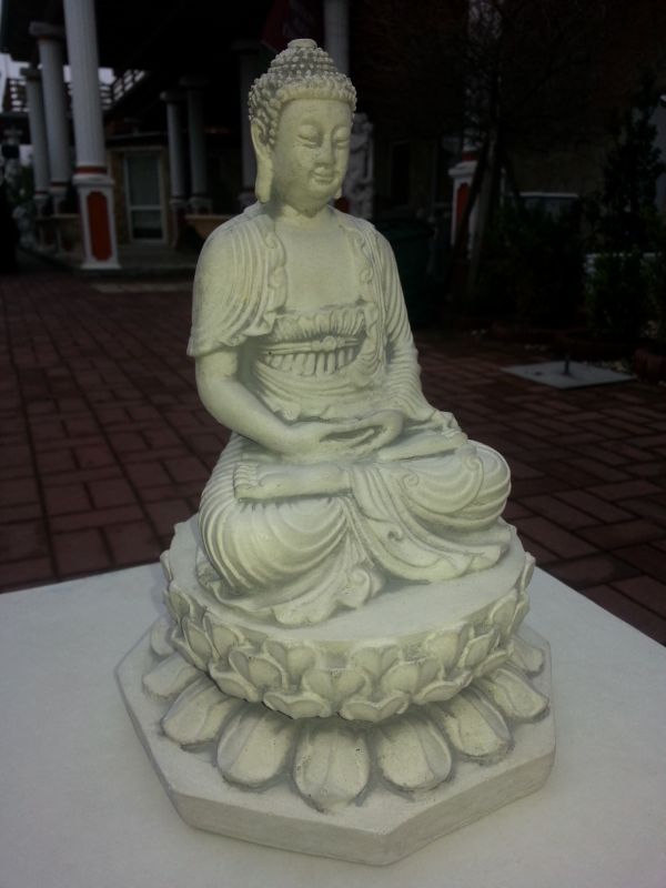 Buddha / Steinfigur