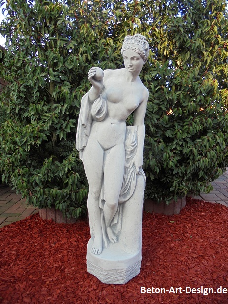 Statue "Wasserträgerin" 68 cm Skulptur Steinguss Gartenfigur Menschen Gartendeko 