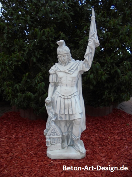 Gartenfigur, Statue, Heiliger St. Florian von Lorch, Römer, Schutzpatron. Skulptur