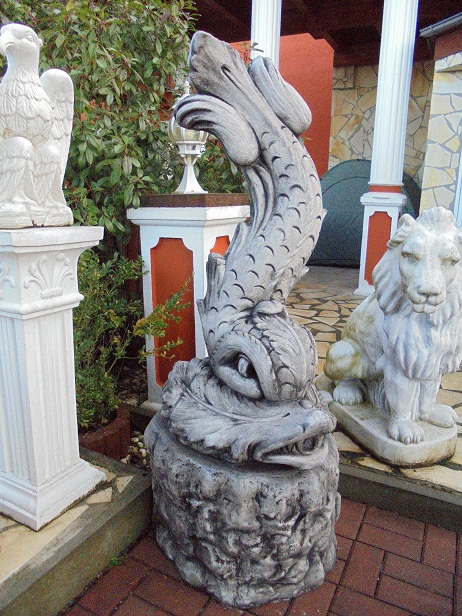 Gartenfigur, Brunnenfigur, Fisch xxl mit Sockel 146 cm Hoch, Steinfigur, Teichfigur, Park & Gartendekoration, Statue
