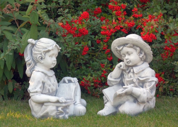 Gartenfiguren Set, Mädchen & Junge mit Buch, Skulpturen, Steinfiguren, Park & Gartendekoration, Steinguss