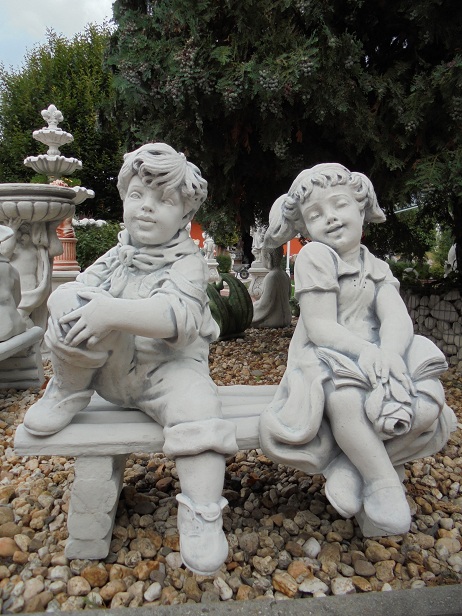 Gartenfiguren Set, Junge & Mädchen auf Gartenbank, groß, Steinfiguren, Statuen, Park & Gartendekoration, Steinguss