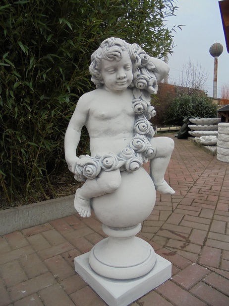 Gartenfigur Frühling aus 4 Jahreszeiten, Putte auf Kugel, Skulptur, Steinfigur
