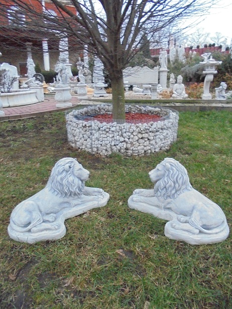 Gartenfiguren, Löwenpaar liegend, Park & Gartendekoration, Steinfiguren, Skulpturen