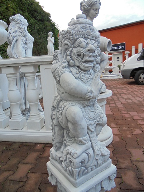 Gartenfigur "Indischer Krieger" Park & Gartendekoration, Bali Krieger, Steinfigur, Statue, Torwächter, Steinguss
