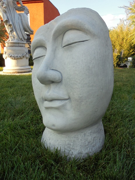 Steinfigur Maske Frau Mann Küssend Gesicht zum Hängen Steinguss  Frostfest 