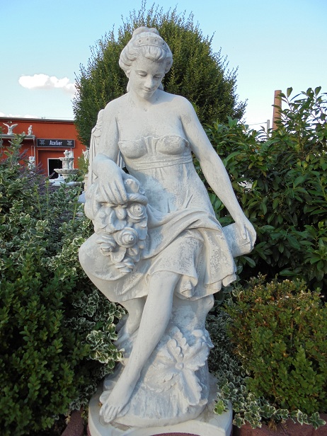 Gartenfigur, Blumenmädchen, Park & Gartendekoration, Steinfigur