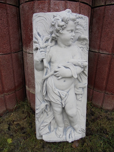 Wandplatte "Putte mit Wein"74 cm Skulpturen Steinguss Engel Gartendeko Relief 
