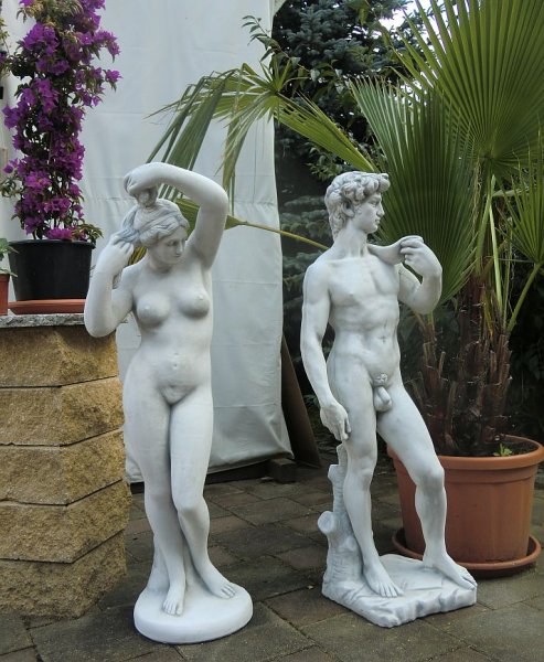 Gartenfiguren, David & Venus / Skulpturen, Steinfiguren, Park & Gartendekoration, Statuen, Parkfiguren, Steinguss