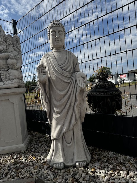 Stehender Buddha, Buddhafigur, Gartenfigur