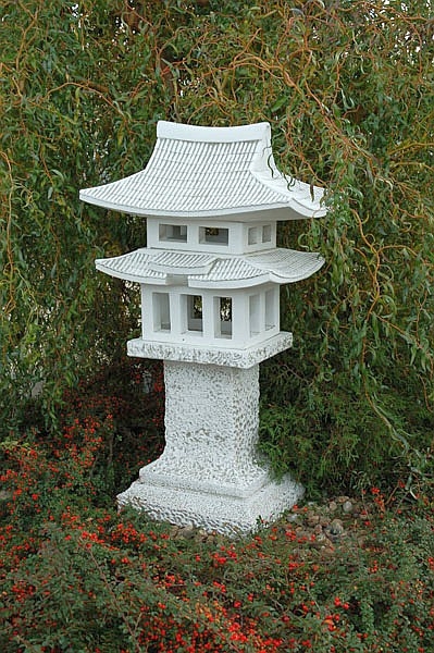 Gartenfiguren 42 cm Buddhas Gartendeko Japan Lampe Steinguss Feng Shui 