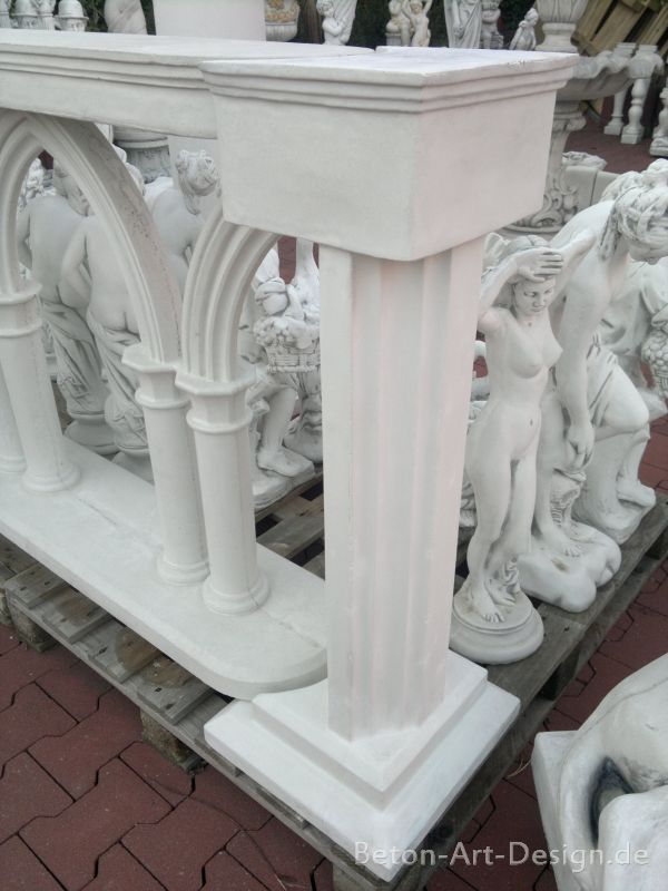 Column / end element "Gotic Arches"
