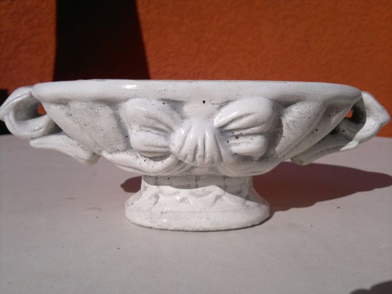 beautiful decorative bowl width 25 cm white concrete