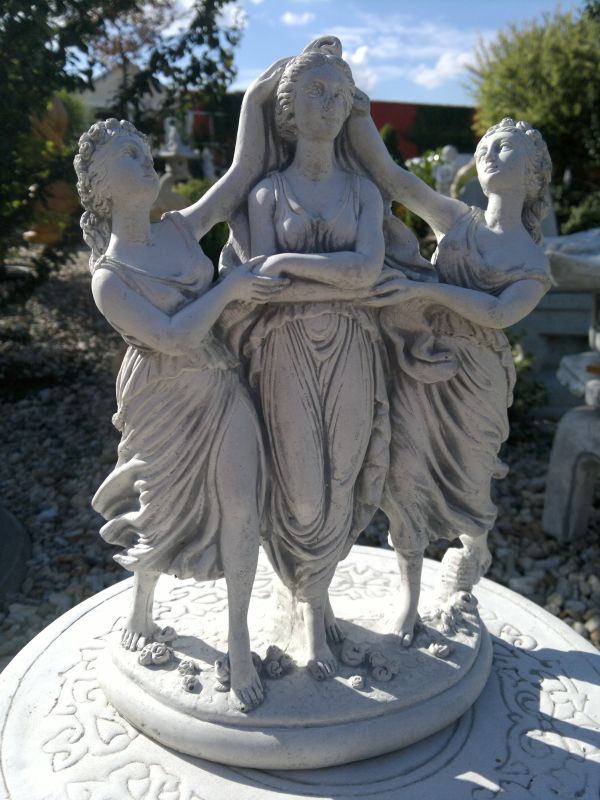 Figure group "The Three Graces I" Height: 27,5 cm