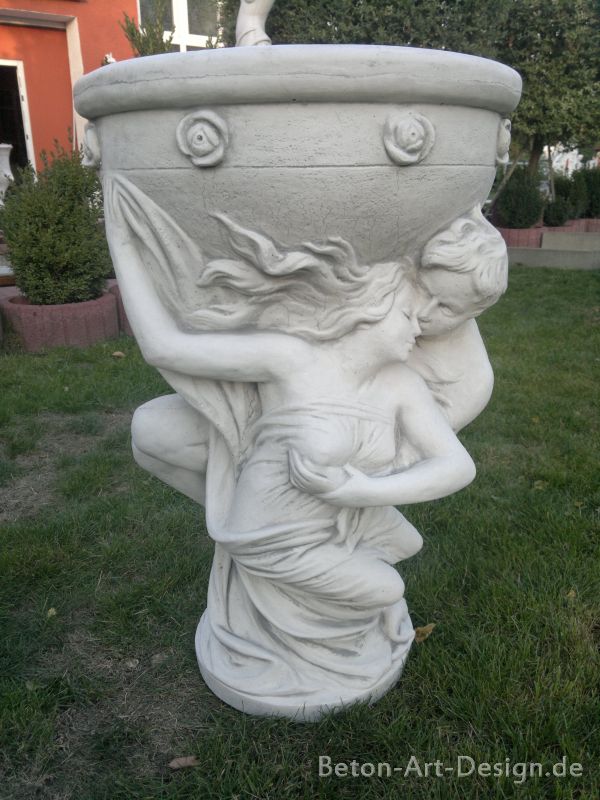Pflanzschale "Mann & Frau" 79 cm hoch, Park & Gartendekoration, Blumenschale mit Figur, Steinguss