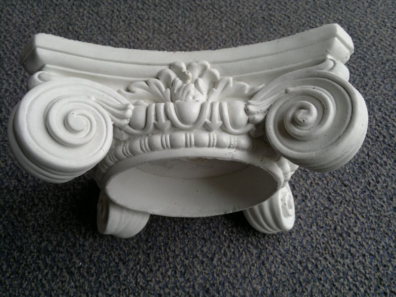 Ionic capital richly decorated 16 cm