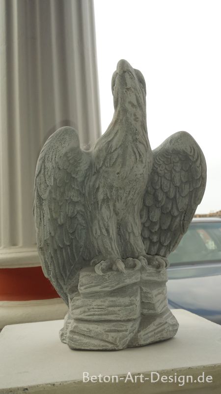 little eagle Figure 28.5 cm stone figure Adler