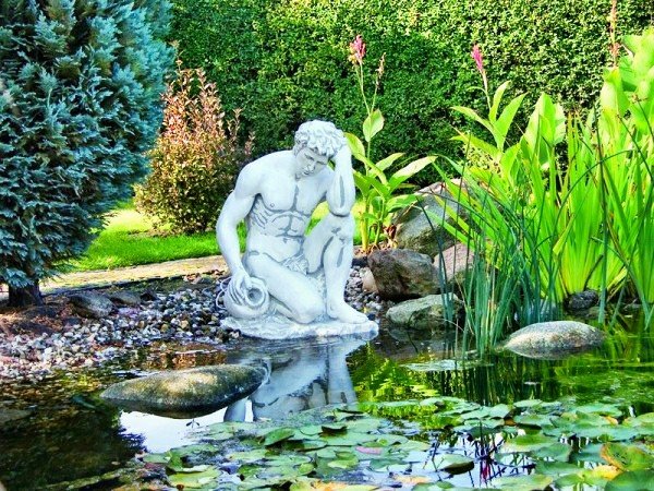 Gartenfigur, Teichfigur, Adonis, Mann mit Krug, Steinfigur, Park & Gartendekoration, Steinguss, Statue