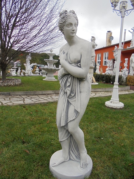 Gartenfigur, Statue, "Frau mit Tuch" 116 cm groß, Park & Gartendekoration, Steinfigur, Skulptur, Steinguss