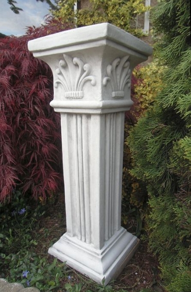stone column / Figure Base 82 cm