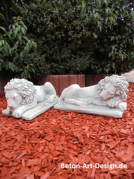 Gartenfiguren, Löwen, links und rechts im Set, Steinfiguren, Park & Gartendekoration, Statuen, Skulpturen