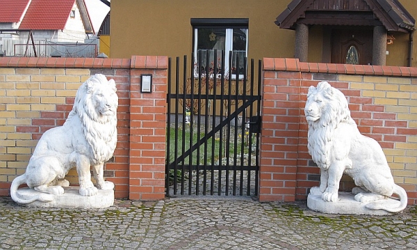 2 Löwenfiguren / Löwenpaar XXL je 580 Kg, Park & Gartendekoration, Torwächter, Statuen, Gartenfiguren
