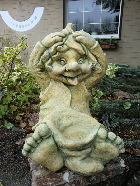 Gartenfigur, Gartenzwerg, Steinfigur, 31 cm hoch, Gartendekoration, Steinguss