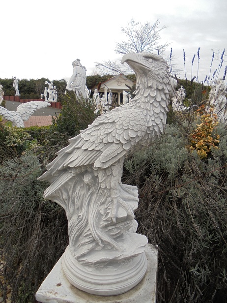 Statue Adler Steinfigur H.69 cm Steinguss Vögel Skulptur Gartendeko Gartenfigur